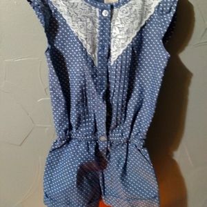 blue an white jumper